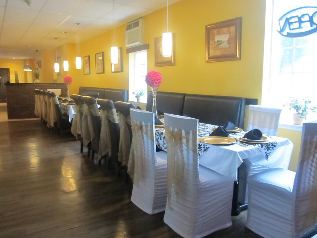 Le Voyageur Inn Mattawa Экстерьер фото